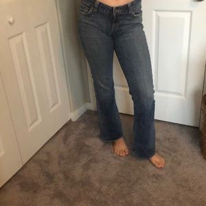 American Eagle 77 boyfriend jeans